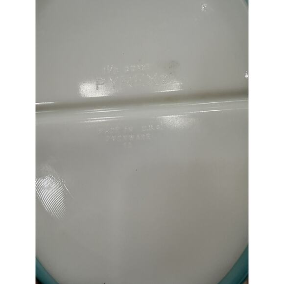 PYREX Turquoise Snowflake Divided Casserole Dish With Lid 1/2 Quart Vintage 1950 - Picture 7 of 11